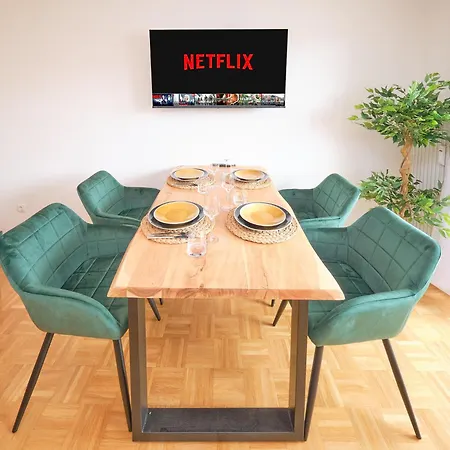 Апартаменты Homestead - Self-check-in - Kostenloses Parken - Smart Tv - Kueche Vollausgestattet - Ruhige Lage Im Erdgeschoss Пассау